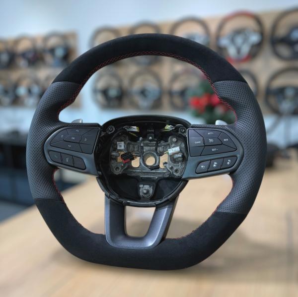 Dodge Challenger SRT DURANGO Lenkrad neu Beziehen